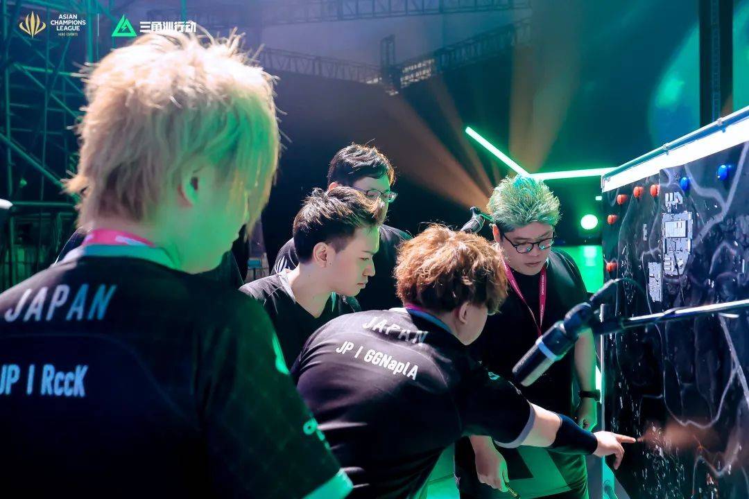 与假想对决 与假想对决