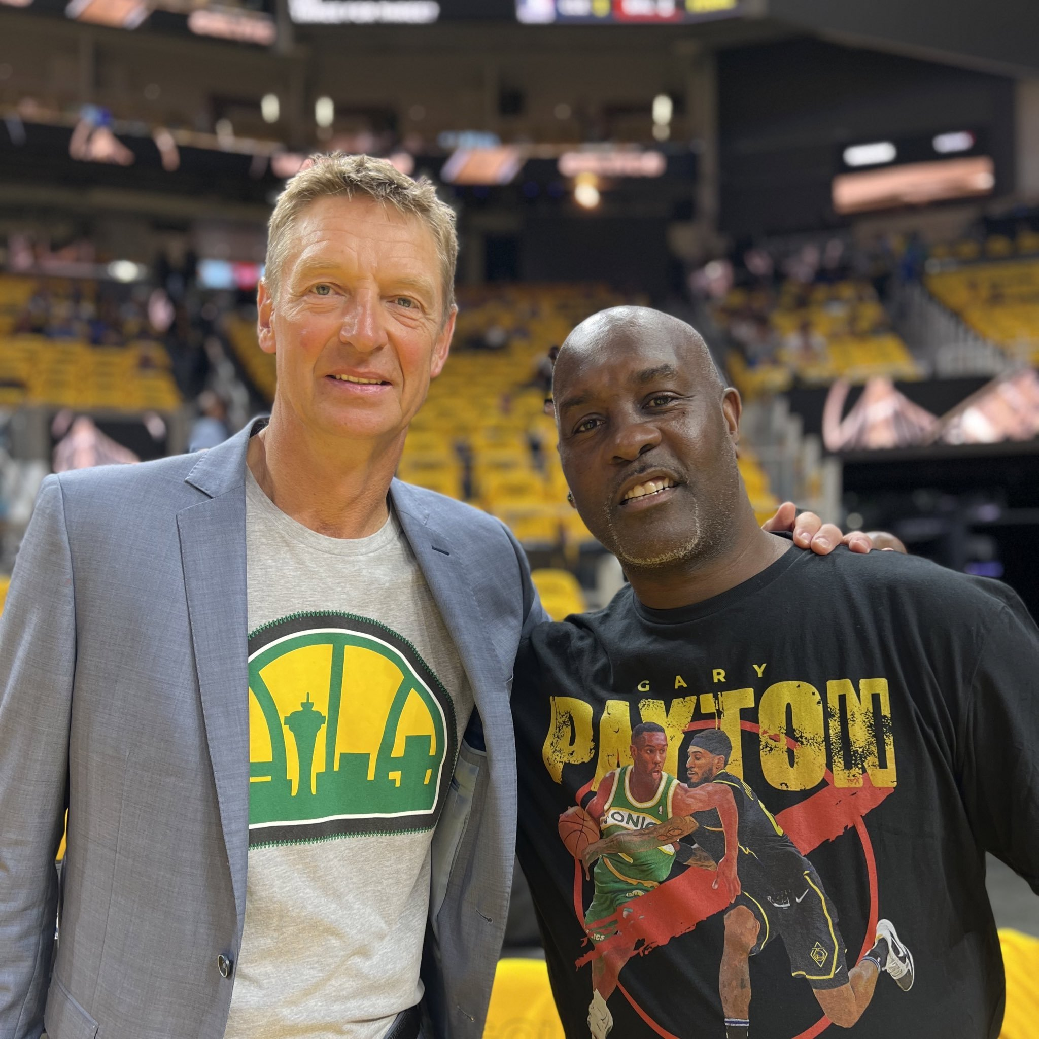 色的情感纬 色的情感纬